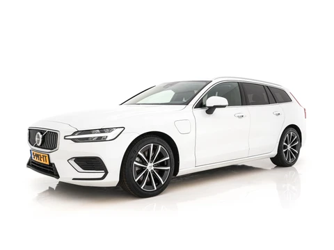 Volvo V60 2.0 T6 Core Bright AWD (Plug-In) {SoH-97%} (INCL-BTW)  Aut. *FULL-LED | DIGI-COCKPIT | CAMERA | HEATED-COMFORTSEATS | KEYLESS | DAB | PRIVACY-GLASS | CARPLAY | NAVI-FULLMAP | TOWBAR | 18''ALU*