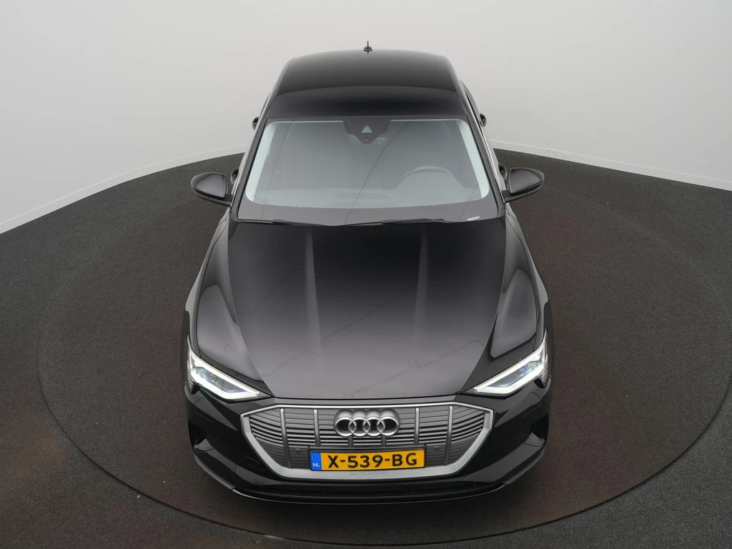 Audi e-tron – foto 11