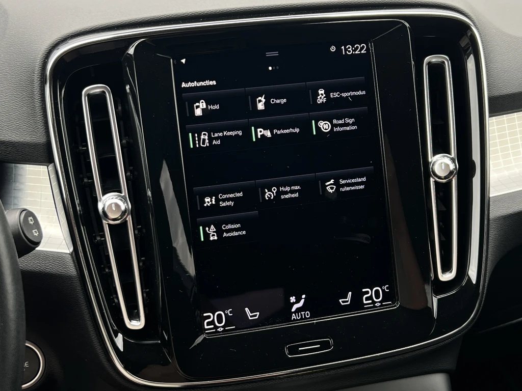 Volvo XC40 – foto 22