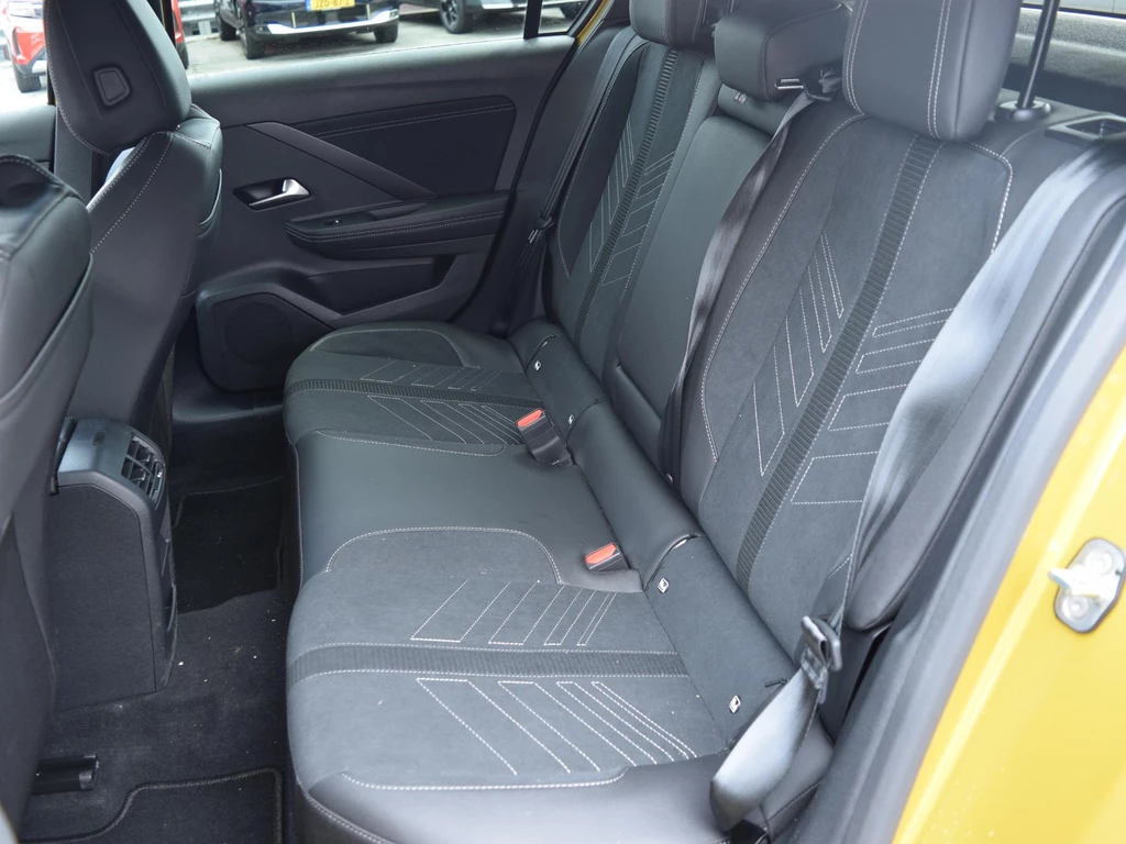 Opel Astra – foto 21
