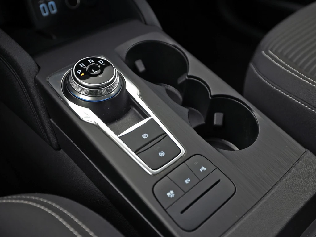 Ford Kuga – foto 12