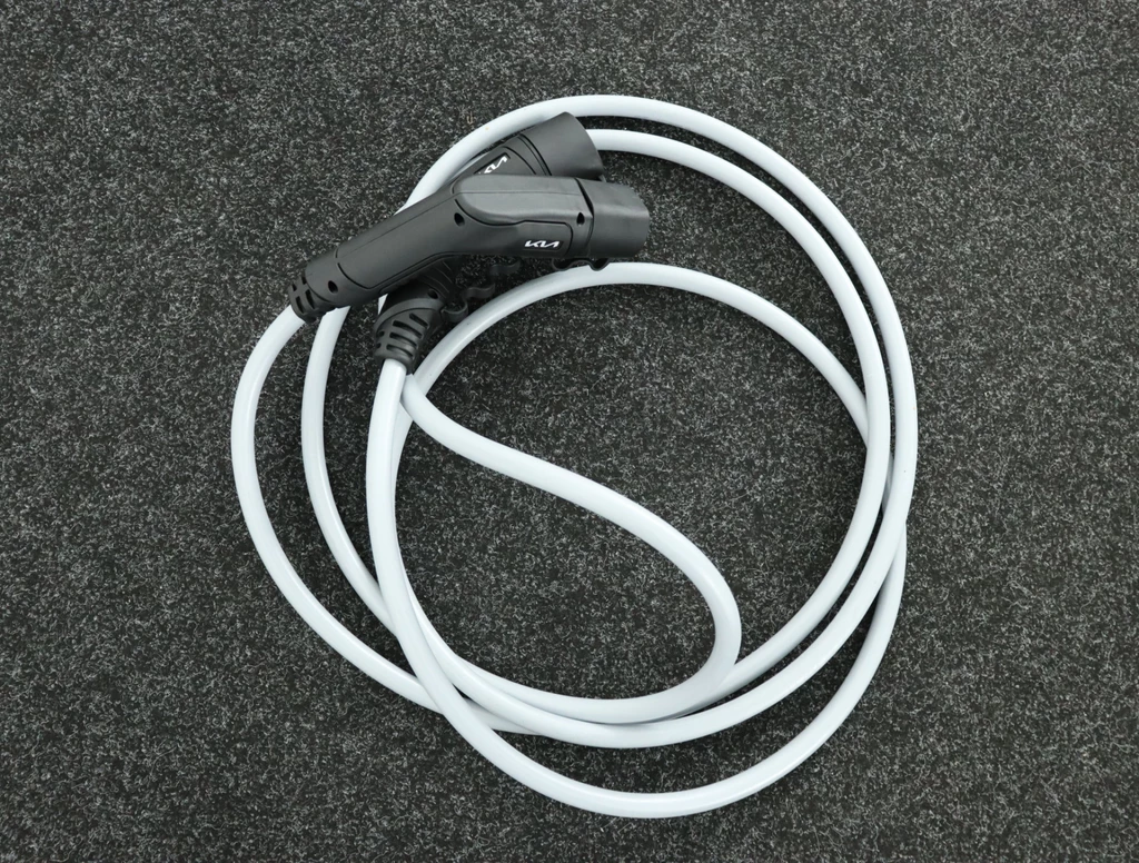 Kia EV4 – foto 38