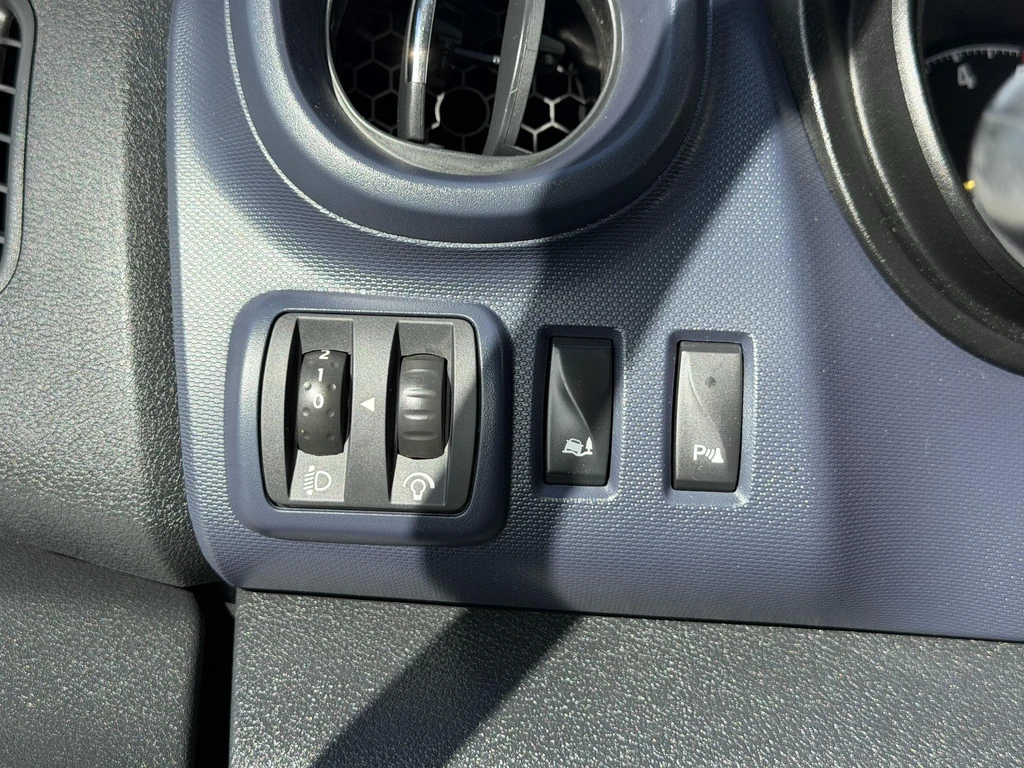 Opel Vivaro – foto 38