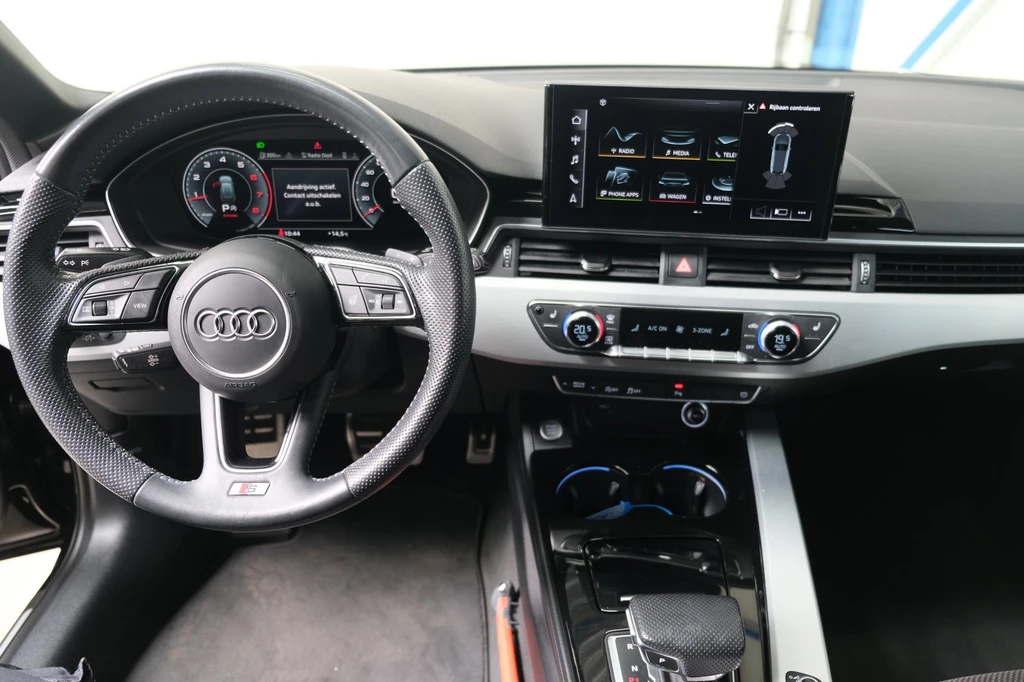 Audi A4 – foto 16