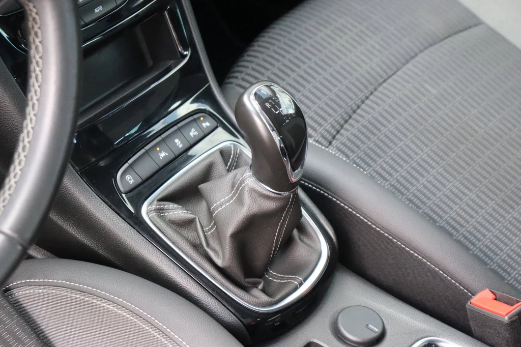 Opel Astra – foto 15