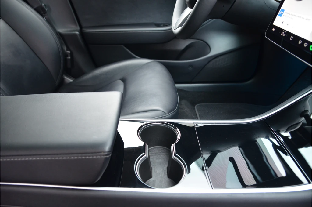 Tesla Model 3 – foto 8
