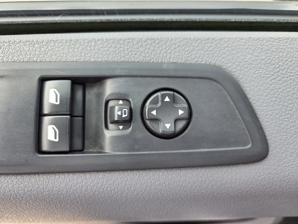 Opel Vivaro – foto 17