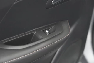 Peugeot 208 – thumbnail 33
