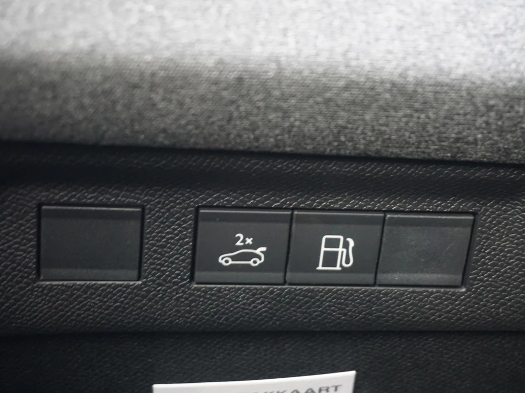 Opel Grandland – foto 16