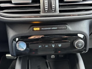 Ford Kuga – thumbnail 16