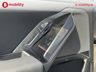 BMW i7 – thumbnail 13