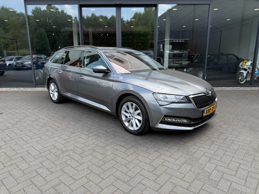 Škoda Superb – foto 9