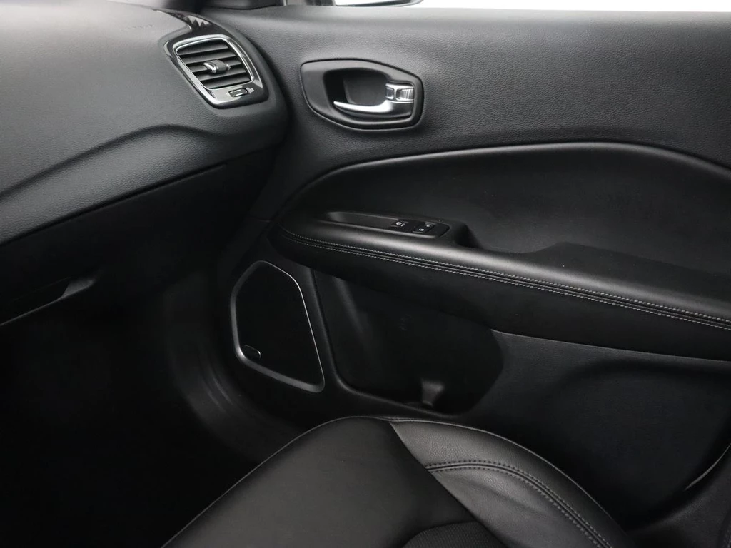 Jeep Compass – foto 28