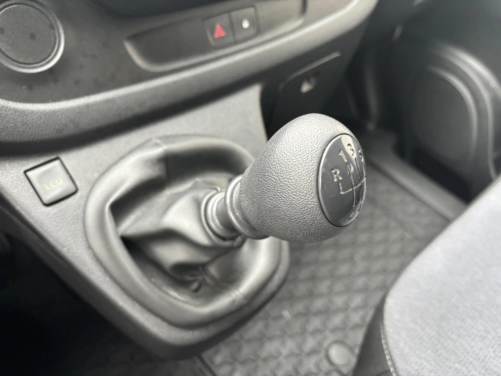 Opel Vivaro – foto 25