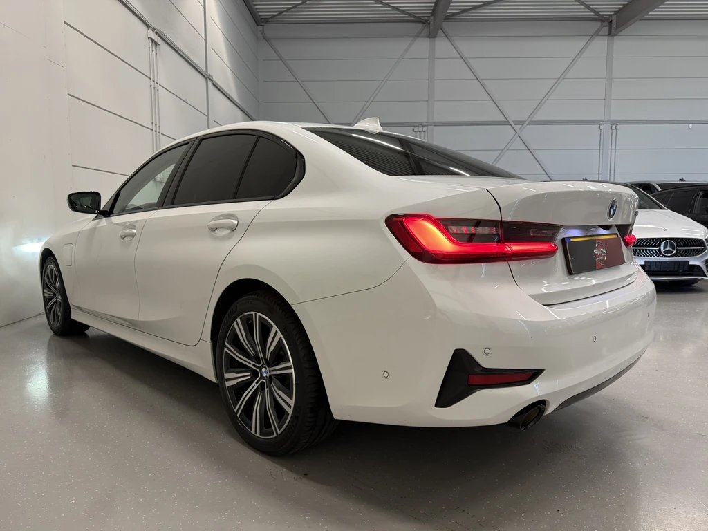 BMW 3 Serie – foto 2