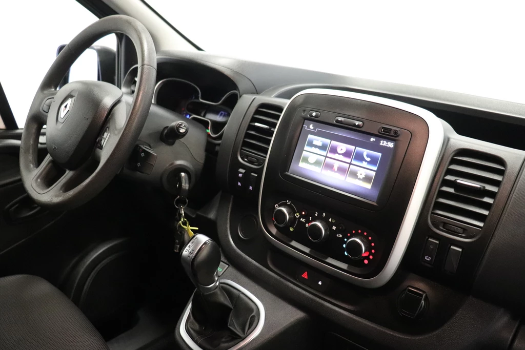 Renault Trafic – foto 7