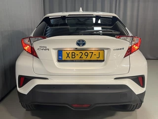 Toyota C-HR – thumbnail 3
