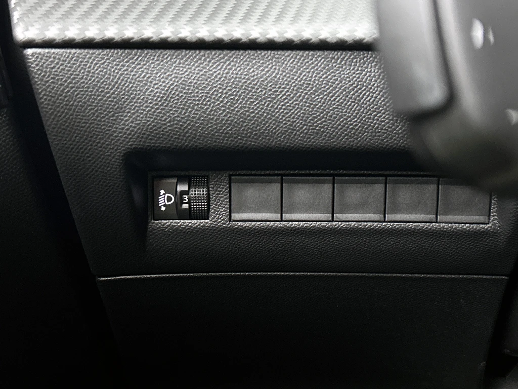 Peugeot 208 – foto 28