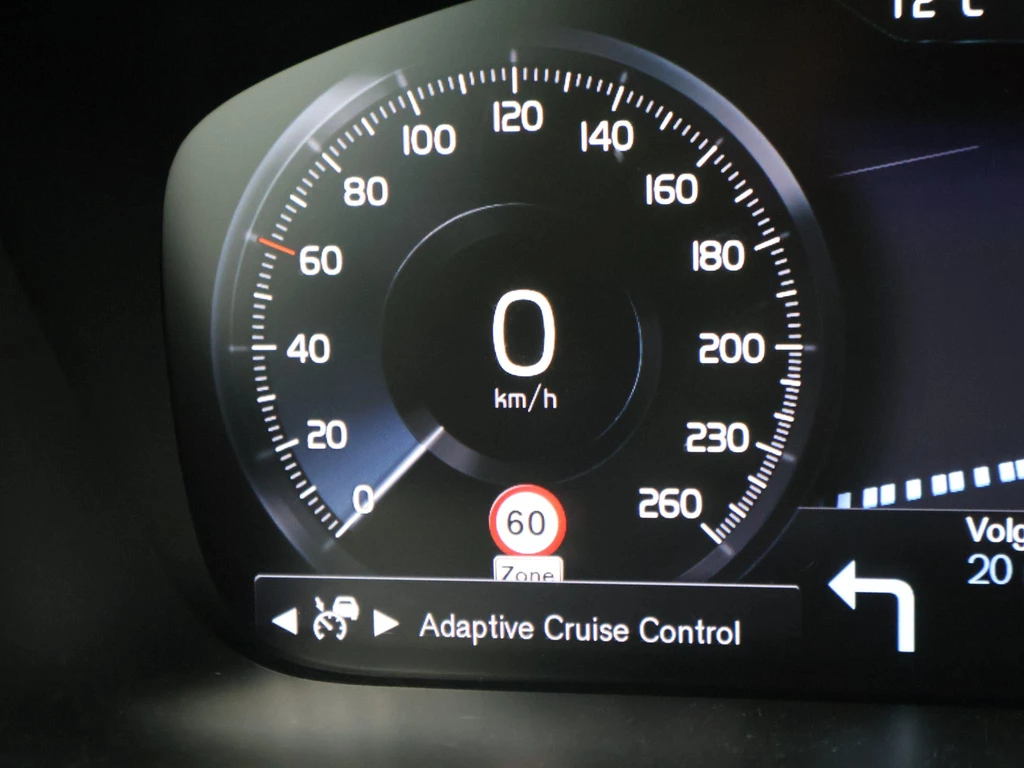 Volvo XC90 – foto 19