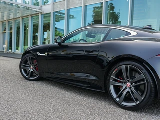 Jaguar F-TYPE – thumbnail 3