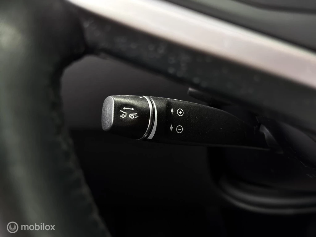 Tesla Model X – foto 17