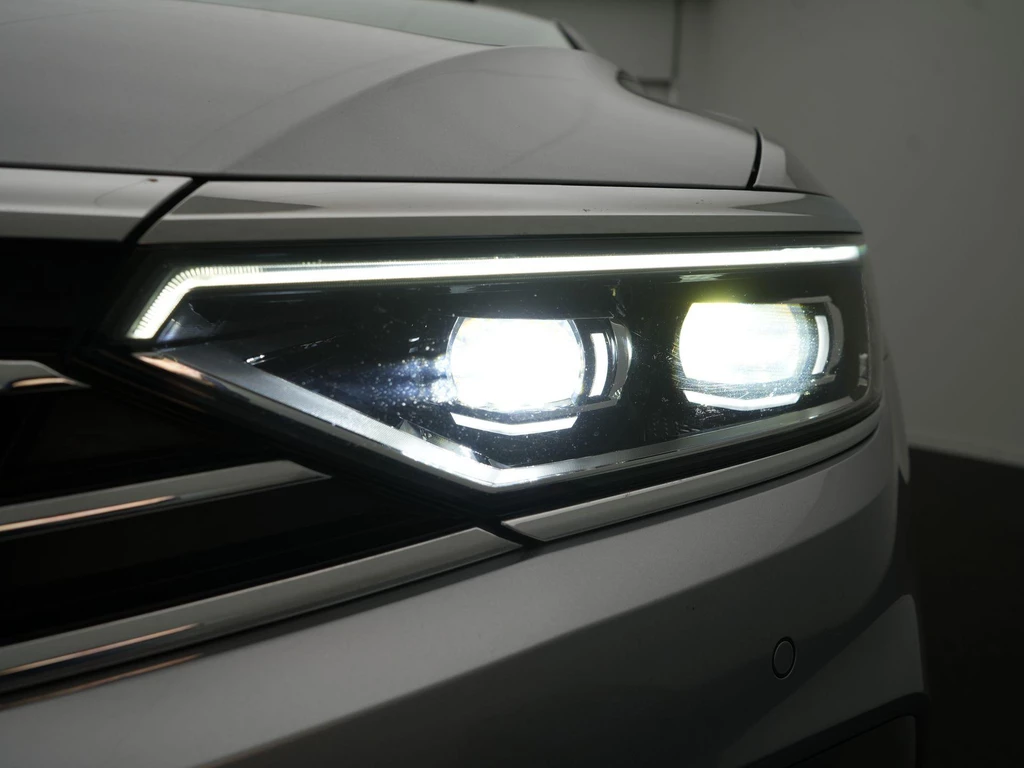 Volkswagen Passat – foto 60