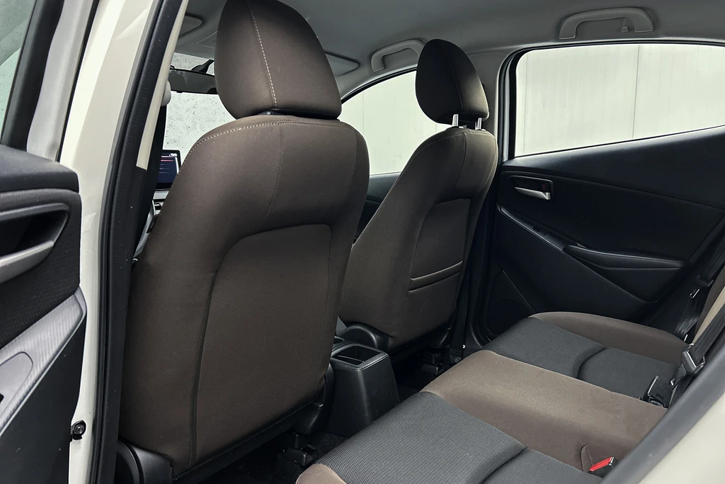 Mazda 2 – foto 18