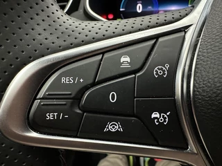 Renault Clio – thumbnail 30