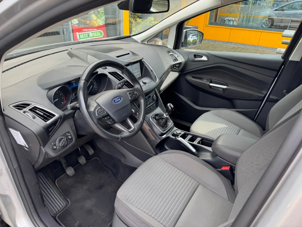 Ford C-MAX – foto 18