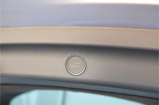 Tesla Model Y – thumbnail 32