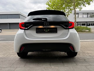 Toyota Yaris – thumbnail 7