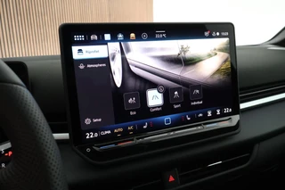 Volkswagen T-Roc – thumbnail 28
