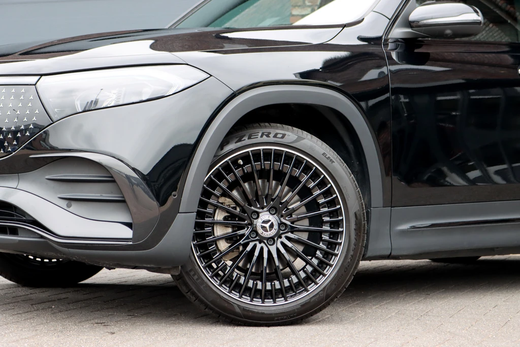 Mercedes-Benz EQB – foto 18