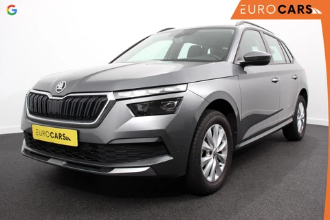 Skoda Kamiq 1.0 TSI 110 pk DSG Life Navigatie Apple Carplay/Android Auto Adaptieve Cruise Control Parkeersensor achter Verwarmde voorstoelen LED-verlichting voor Dakrail DAB