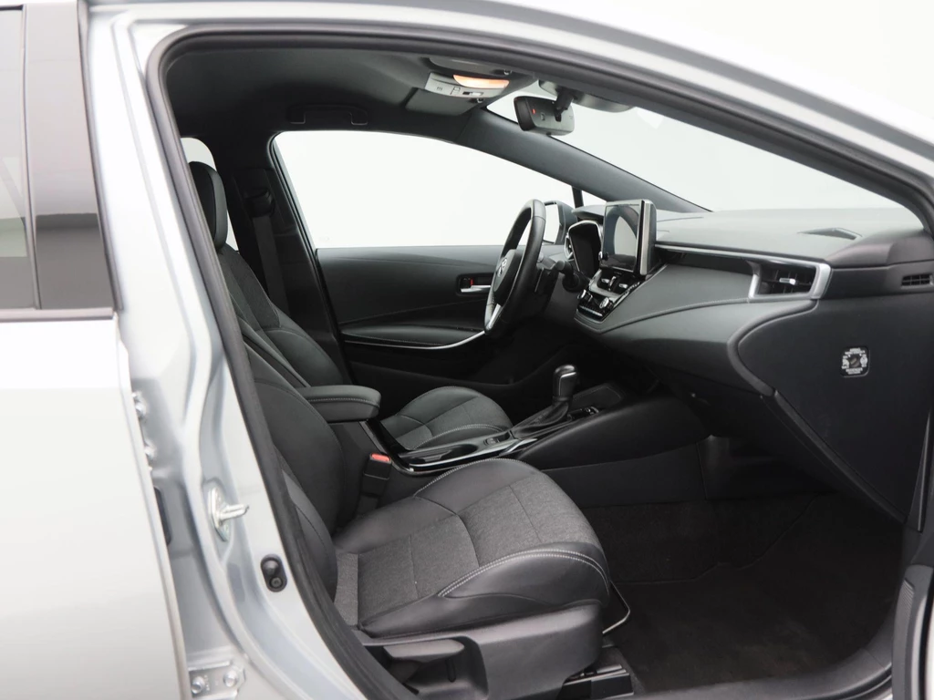 Toyota Corolla Touring Sports – foto 35