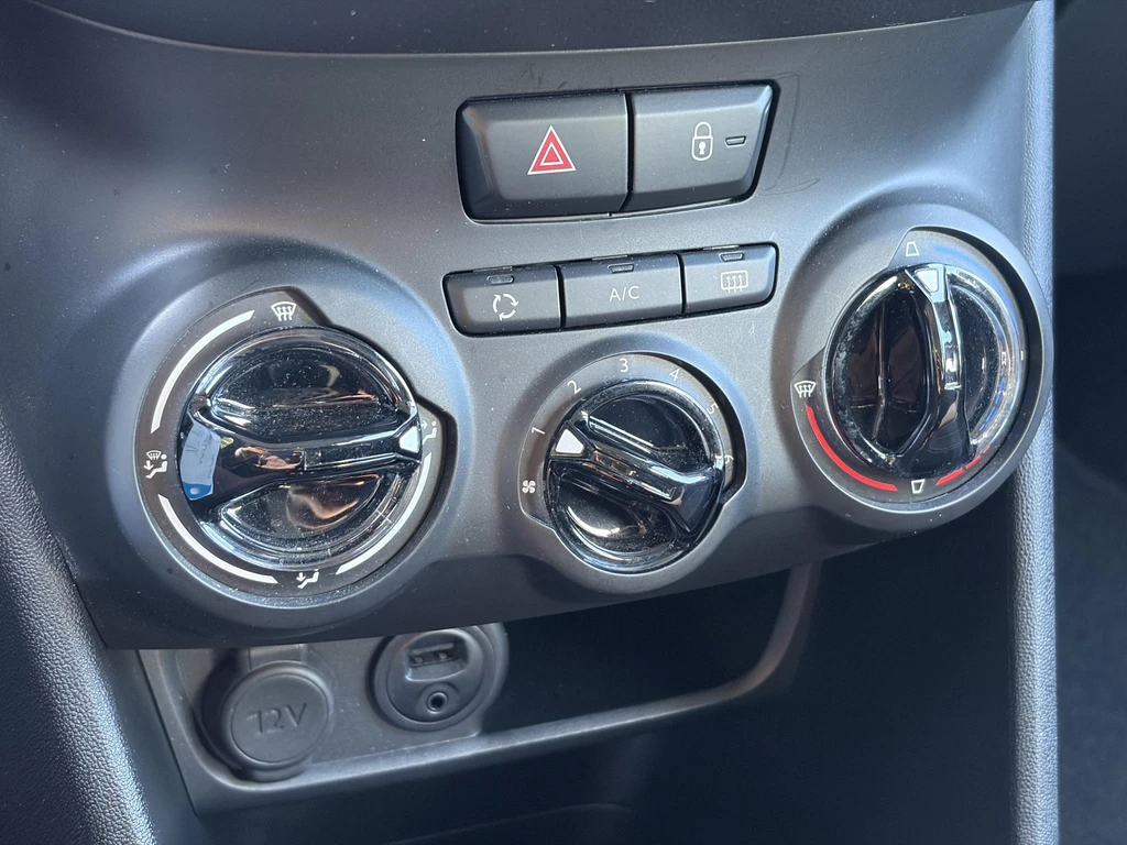 Peugeot 208 – foto 23