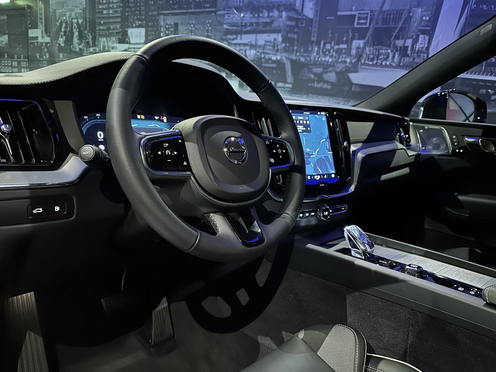 Volvo XC60 – foto 17