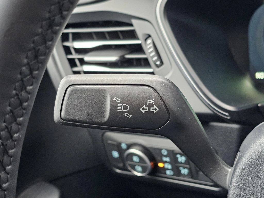 Ford Kuga – foto 13