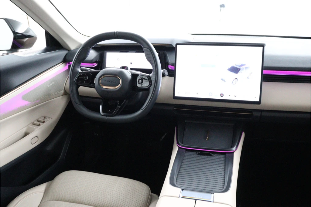 Lynk & Co 08 – foto 34
