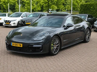 Porsche Panamera – thumbnail 1