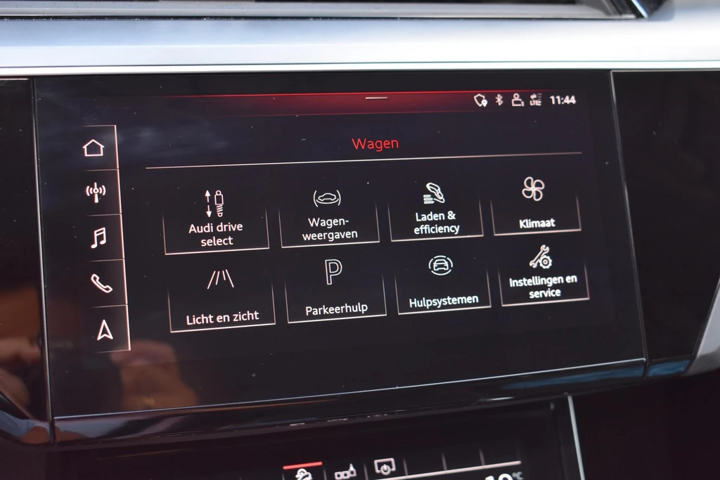 Audi e-tron – foto 24