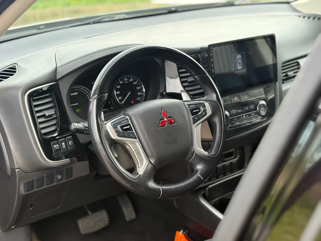 Mitsubishi Outlander – foto 10