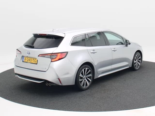 Toyota Corolla Touring Sports – thumbnail 4