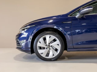 Volkswagen Golf – thumbnail 14