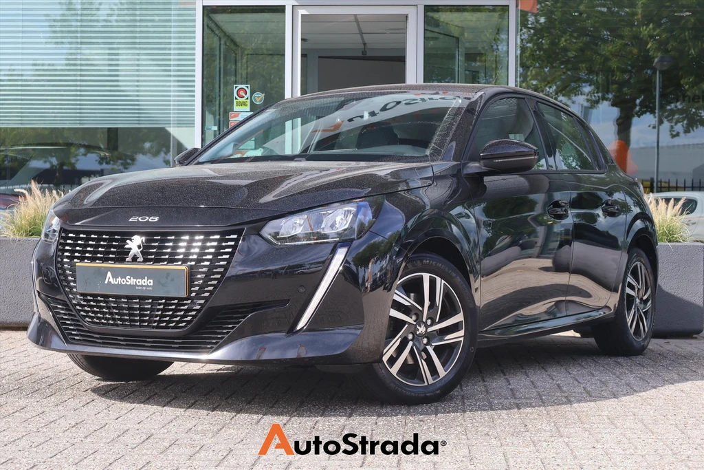Peugeot 208 – foto 1