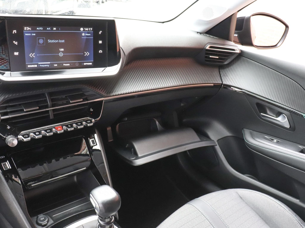 Peugeot 208 – foto 17