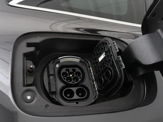 Mercedes-Benz EQC – thumbnail 18