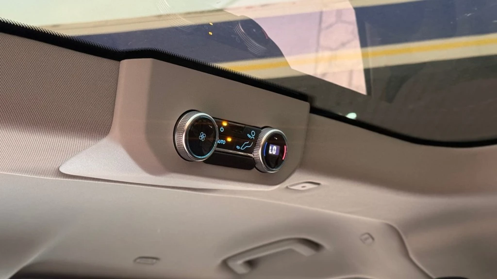 Ford Tourneo Custom – foto 30