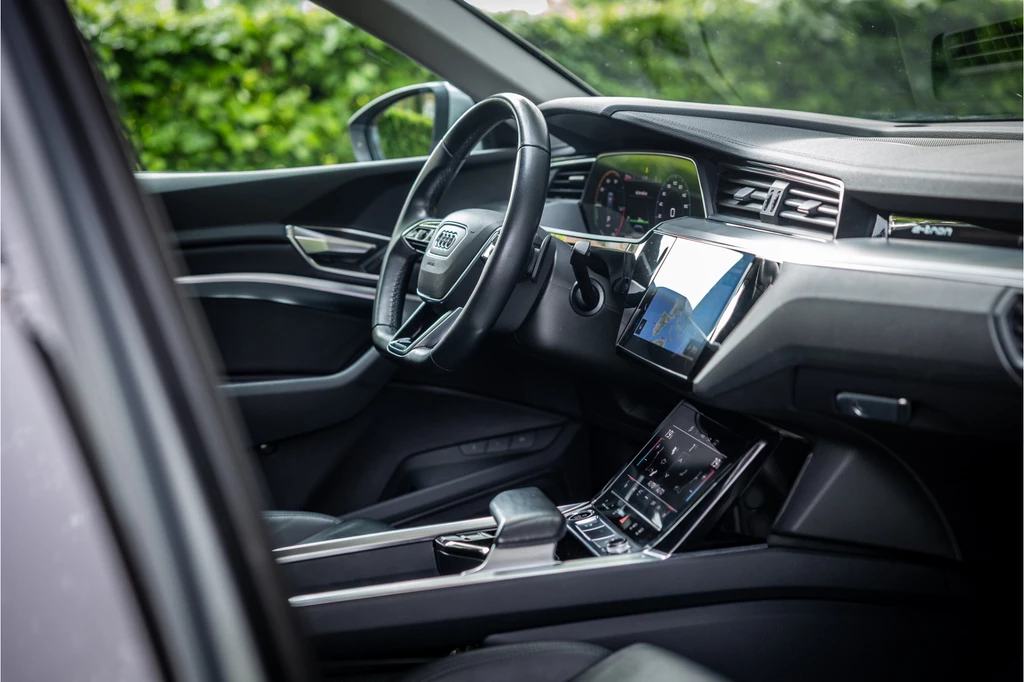 Audi e-tron – foto 27
