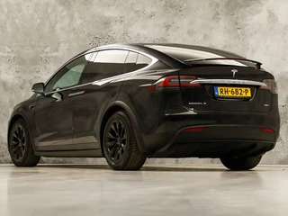 Tesla Model X – thumbnail 4